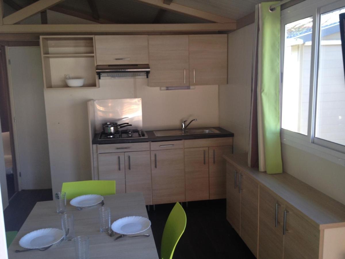 Camping Au Tour De L'Aveyron L'Hospitalet-du-Larzac Ngoại thất bức ảnh