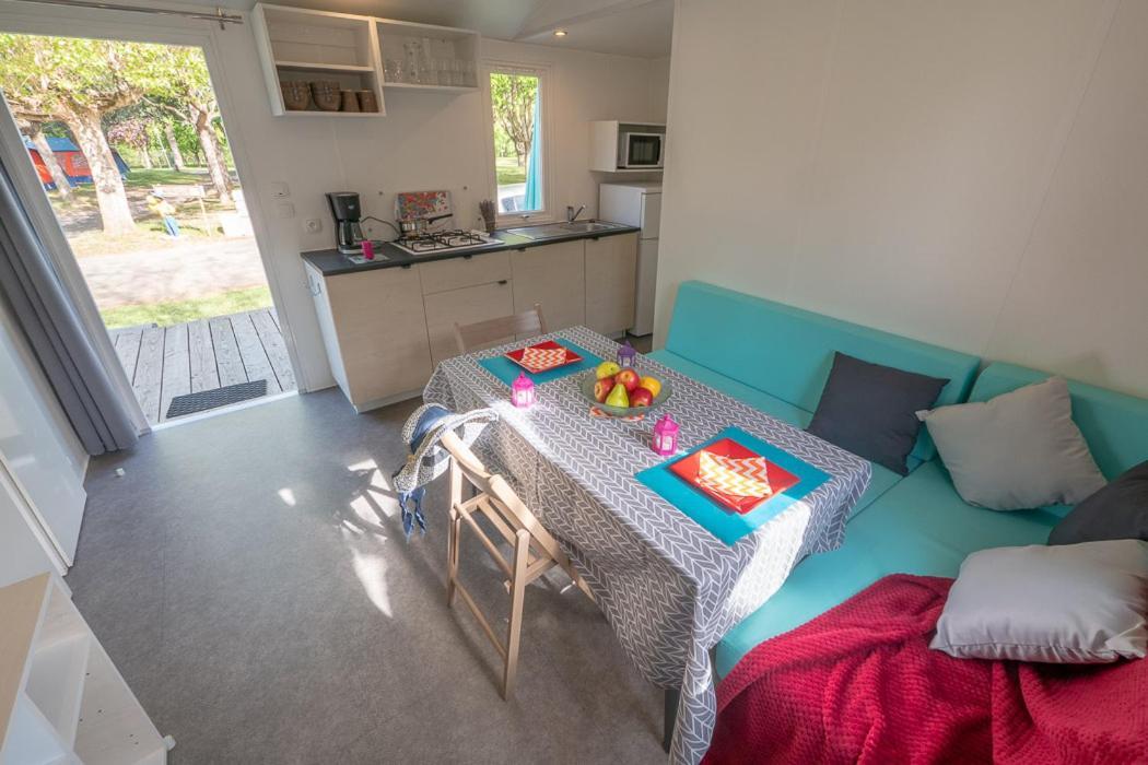 Camping Au Tour De L'Aveyron L'Hospitalet-du-Larzac Ngoại thất bức ảnh