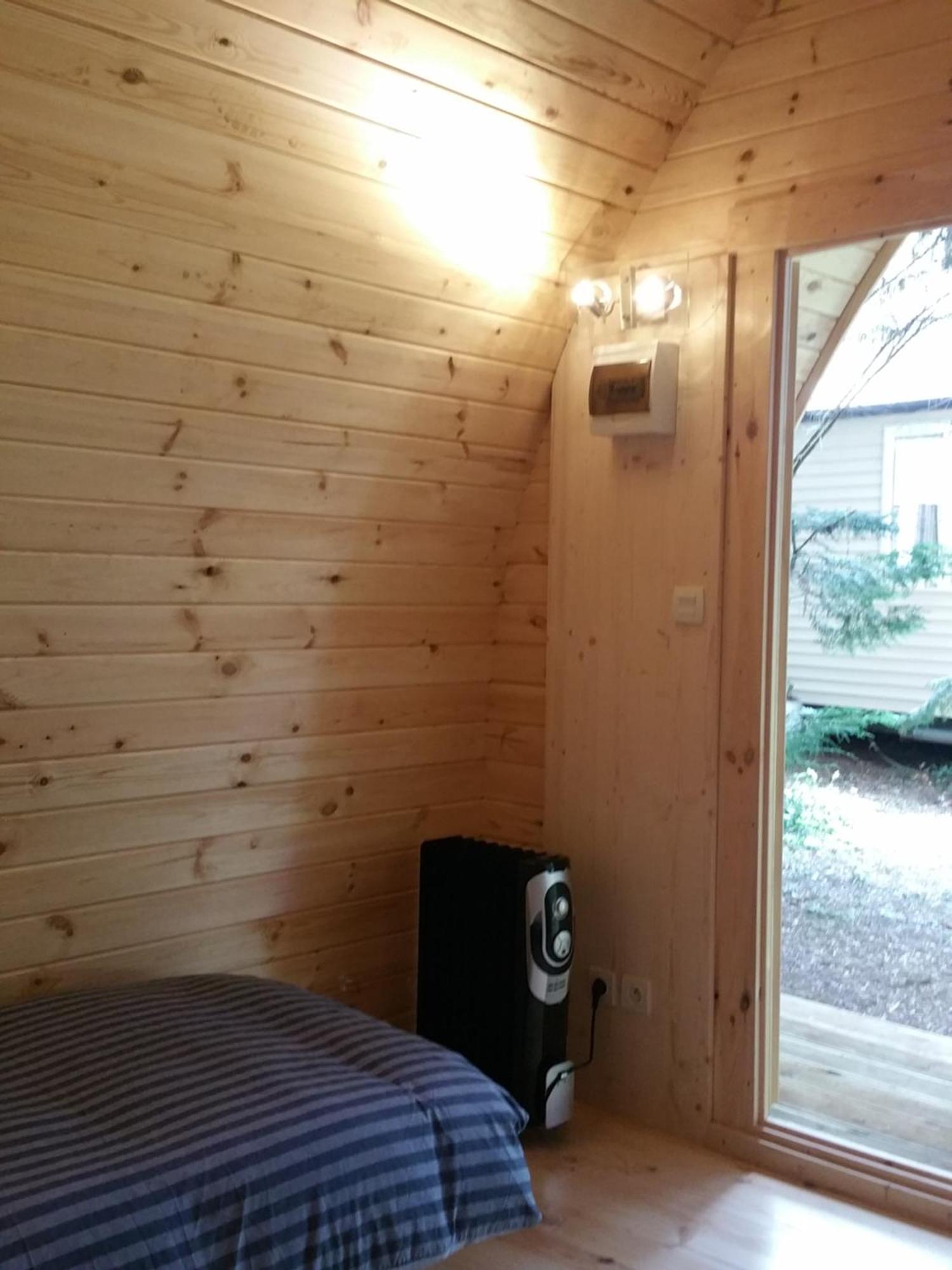 Camping Au Tour De L'Aveyron L'Hospitalet-du-Larzac Phòng bức ảnh